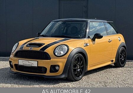 Mini Cooper S JCW KIT *KW*SHZ*LEDER*BI-XENON*