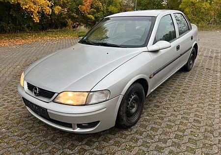 Opel Vectra 1.6 -