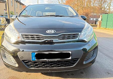 Kia Rio 1.4 Edition 7