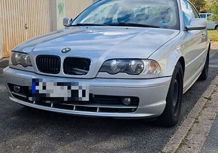 BMW 320Ci -