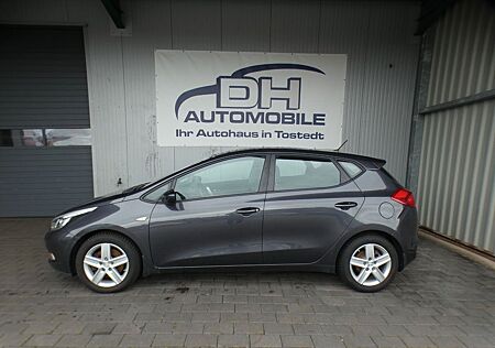 Kia Cee'd Ceed 1.6 CRDi TEMPOMAT, PDC, TÜV NEU