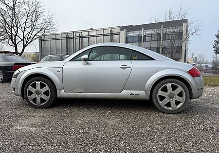 Audi TT Coupe/Roadster 1.8 T Coupe / Leder / Xenon