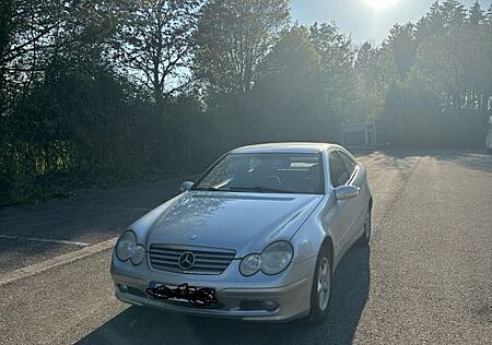 Mercedes-Benz C 180 C180 Sportcoupé -