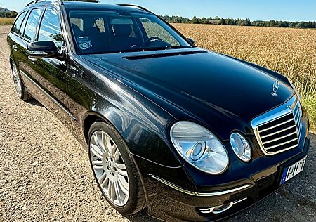 Mercedes-Benz E 220 CDI T AVANTGARDE, Leder, Bi-Xenon, 1. Hand