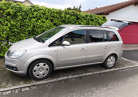 Opel Zafira 1.8 Cosmo Cosmo