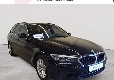 BMW 530i xDrive Touring Aut. Navi Sthzg