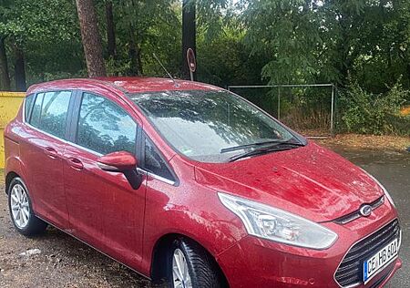 Ford B-Max 1,0 EcoBoost 92kW S/S Titanium Titanium