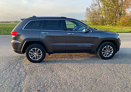 Jeep Grand Cherokee 3.0 CRD Limited Kamera/AHK/Voll