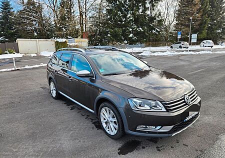 VW Passat Alltrack Volkswagen 2.0 TDI DSG 4MOT 125kW Alltr...