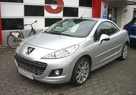 Peugeot 207 CC , Leder, Sitzheizung, PDC!