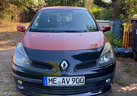 Renault Clio 1.2 TÜV 2027