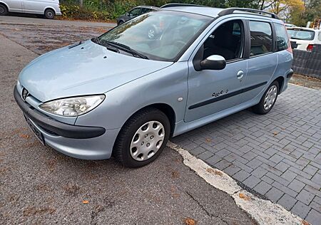 Peugeot 206 1.4 Kombi Angebot bis 01.12