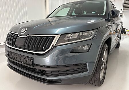 Skoda Kodiaq Clever/7 Sitze/LED/Navi/R-Kamera/19"