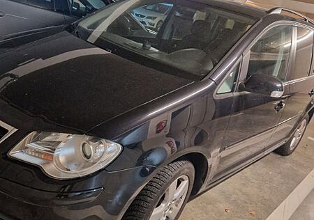 VW Touran Volkswagen 1.4 TSI 103kW -