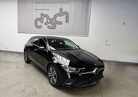 Mercedes-Benz CLA 220 Shooting Brake d /LEDER/NAVI/Distr+/KAME