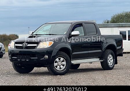 Toyota Hilux 3.0D-4D Double Cab Exe. 4x4 Aut. 2Hand
