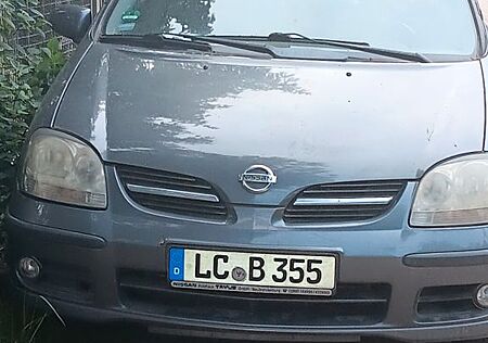 Nissan Almera Tino 1.8 tekna tekna