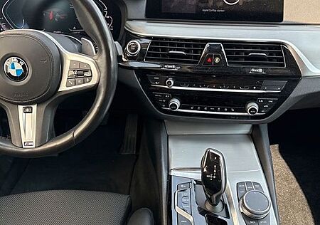 BMW 530e -