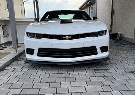 Chevrolet Camaro Reparierter Schaden aus 2014 , 6.2 V8 AT -