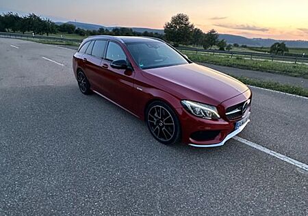 Mercedes-Benz C 43 AMG Mercedes-AMG C 43 4MATIC T Autom. M...