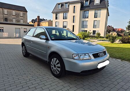 Audi A3 1.6 Ambiente
