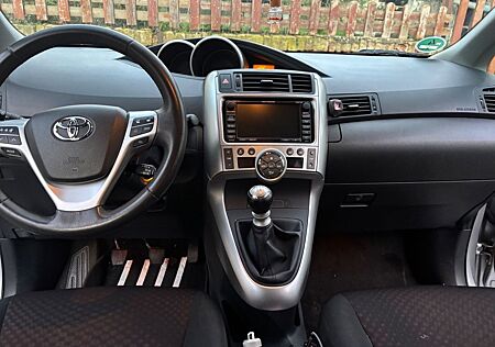 Toyota Verso 1.6l 7-Sitzer