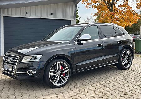 Audi SQ5 3.0 TDI plus quattro+Stadheizung+AHK+DAB+ACC