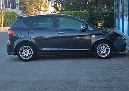 Seat Altea 2.0 FSI Reference Autom. Reference