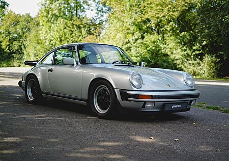 Porsche 911 Urmodell 911 Carrera Coupe G50