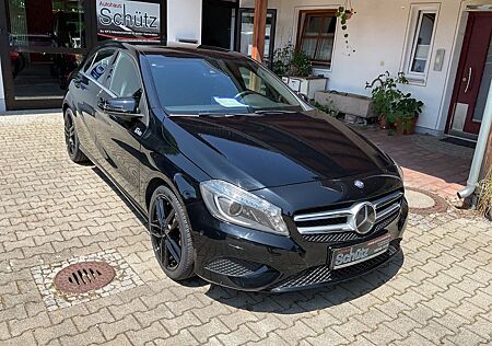 Mercedes-Benz A 200 Klima Standheizung Leder Automatik!
