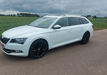 Skoda Superb 2.0 TDI SCR 140kW Style Combi Style