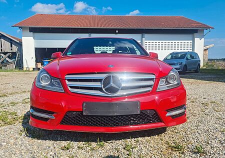 Mercedes-Benz C 200 CDI AVANTGARDE AMG Sportpaket