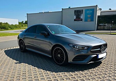 Mercedes-Benz CLA 200 AMG Line (Navigation/Kamera/Park Assist)