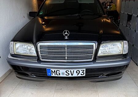 Mercedes-Benz C 180 ELEGANCE Elegance wunderbarer Zustand