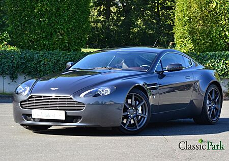 Aston Martin V8 Vantage Coupé Manual