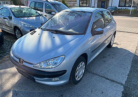 Peugeot 206 Grand Filou 90 ESP - Kupplung, Service neu!!