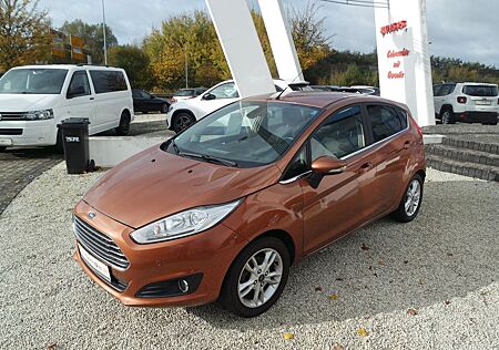 Ford Fiesta Titanium "Zahnriemen neu"