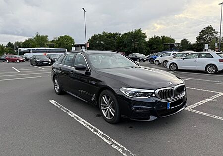 BMW 520i - Digitales Cockpit, Memory, LED