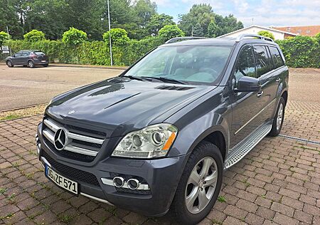 Mercedes-Benz GL 450 4MATIC -