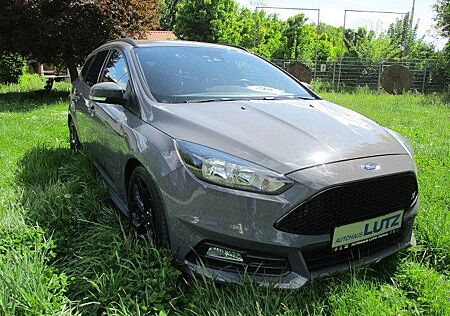 Ford Focus Turnier ST
