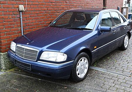 Mercedes-Benz C 180 ELEGANCE Elegance