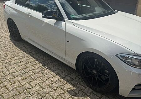 BMW M235i xDrive Steptronic Coupé -