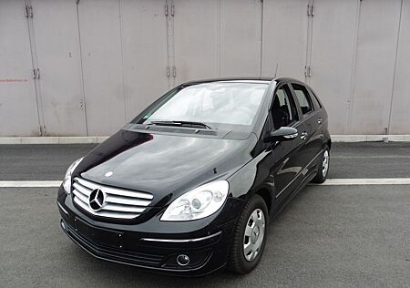 Mercedes-Benz B 170