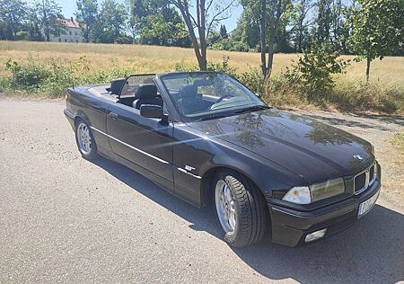 BMW 328i Cabrio