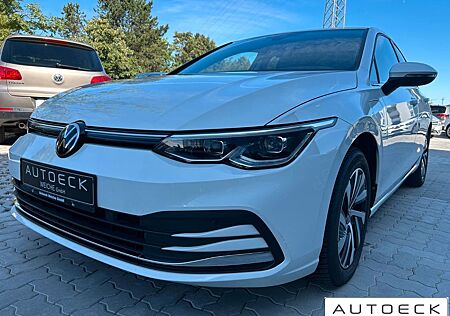 VW Golf Volkswagen VIII Lim. Style eHybrid*AHK*LED*SHZ*