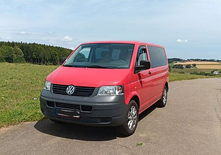VW T5 Kombi Volkswagen T5 Motor, Getriebe und Karosserie überholt