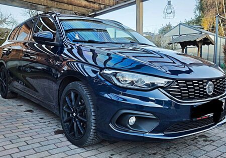 Fiat Tipo 1.6 MultiJet LOUNGE LOUNGE