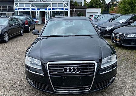 Audi A8 4.2 FSI quattro