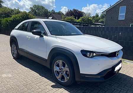 Mazda MX-30 Sky TÜV Neu / Werksgarantie 2028