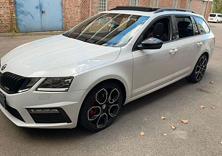 Skoda Octavia 2.0 TSI DSG RS 245 Combi RS